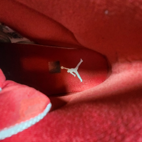 Air Jordan 11 Cherry Red Men's Size 10 - Picture 7 of 7